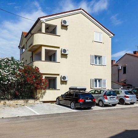 Villa Luka Malinska Exterior photo